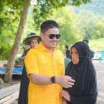 Abdul Azis Ambil Formulir Bakal Calon Bupati Kolaka Timur di Partai Golkar