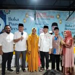 AJP Buka Puasa dengan Ribuan Warga Kota Kendari, Ketua Golkar Sultra dan Kendari Turut Hadir