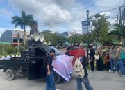 BEM Se-Sultra  Laporkan Direktur Perumda Kolaka ke Kejati Sultra