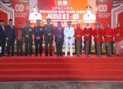Bupati Konawe Pimpin Khidmat Upacara Penurunan Bendera HUT ke-80 RI di Tengah Hujan