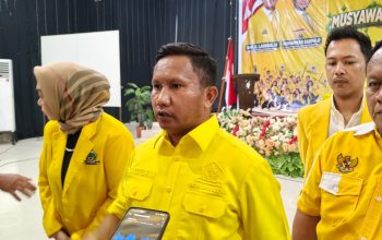 Laode Darwin Tegaskan Golkar Konawe Tidak Krisis Kader, Purnama Saboli Dipilih Lewat Kajian